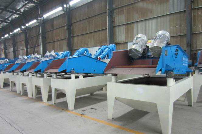 01.jpg 尾礦脫水篩