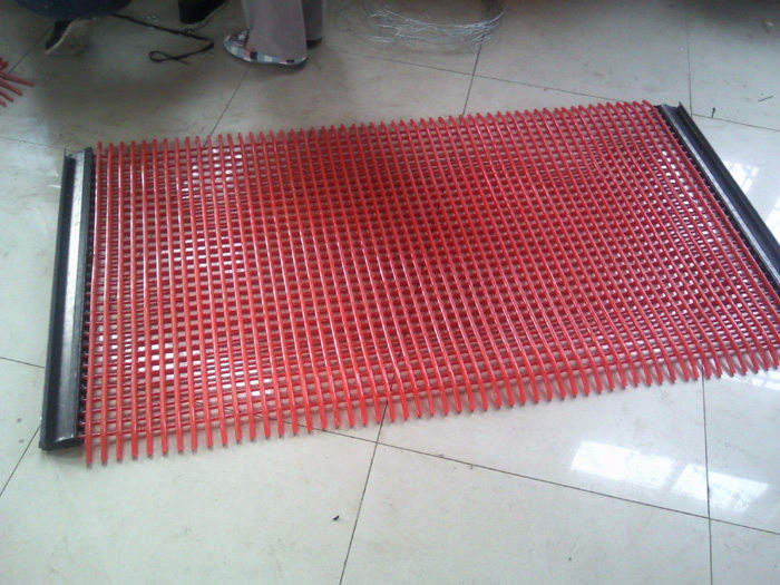 包邊（biān）聚氨酯棒條篩網