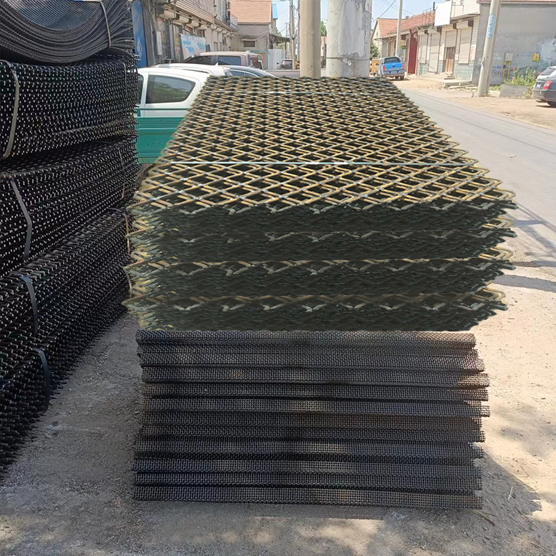 焊(hàn)接篩(shāi)網 打捆發貨.jpg 焊接篩網 打捆發貨.jpg