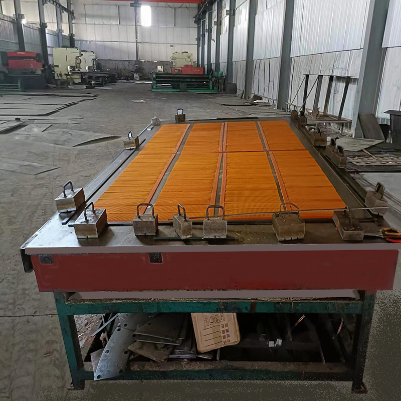 聚氨酯高頻篩網 加工.jpg