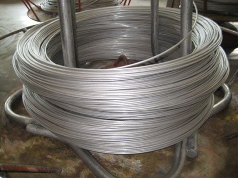 鋼材2.jpg 鋼材(cái)2.jpg