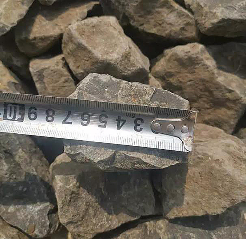 道砟石(shí)1.jpg 道砟石1.jpg