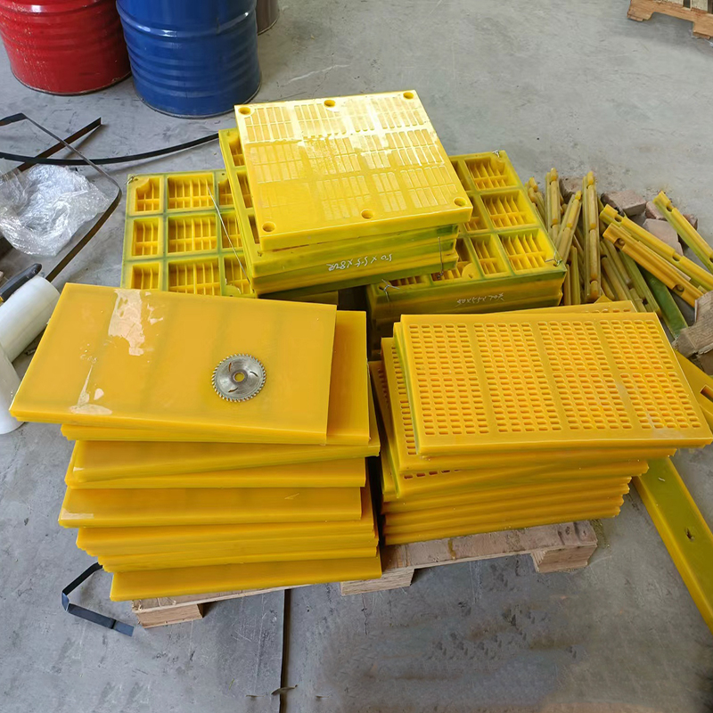 聚氨酯篩網使用壽(shòu)命,為啥隻能橫(héng)向比(bǐ)較,而不簡單地時間質保