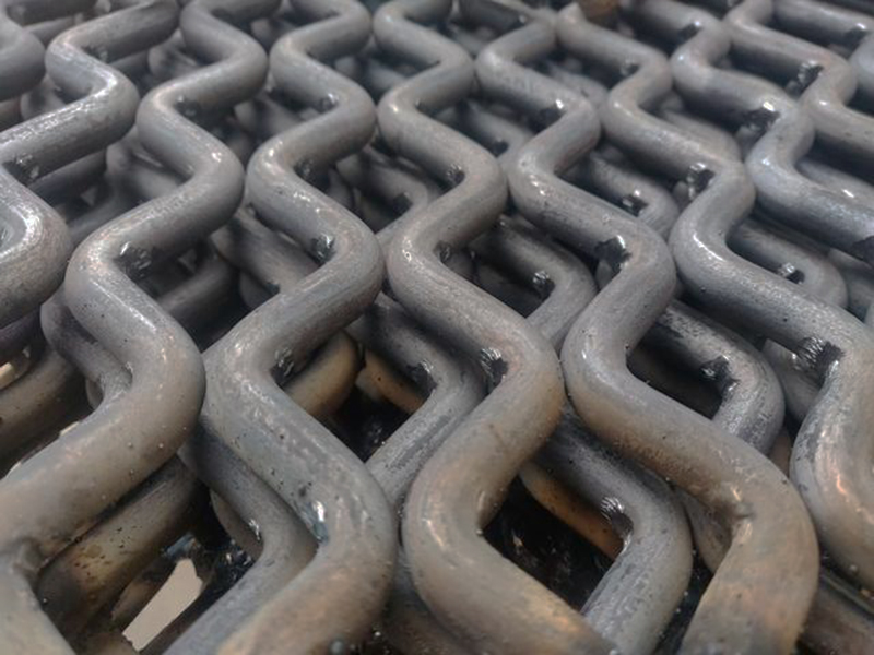 锰（měng）钢焊接淬火筛（shāi）网，订（dìng）购（gòu）产品时，要考虑哪些问题？厂家解读，值得一看