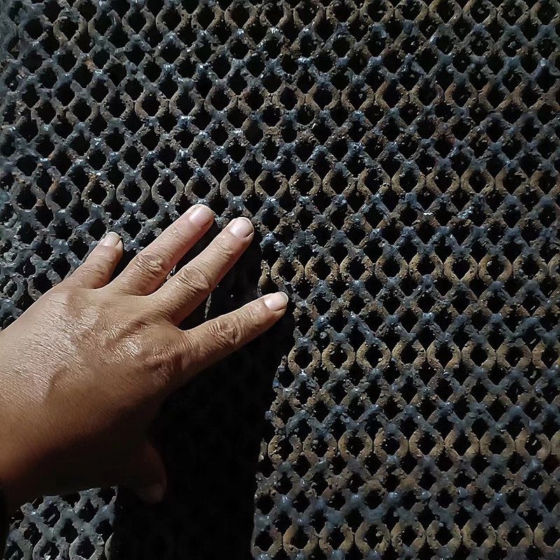 焊接篩網 小（xiǎo）孔 跳焊.jpg