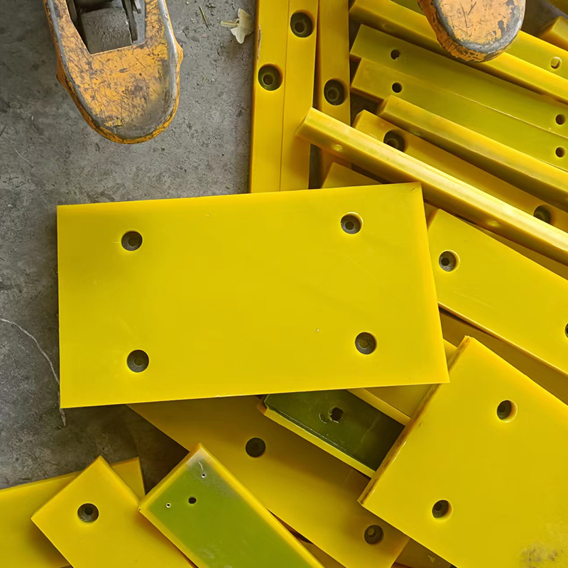 聚胺酯盲板(bǎn)01.jpg 聚胺酯盲板01.jpg